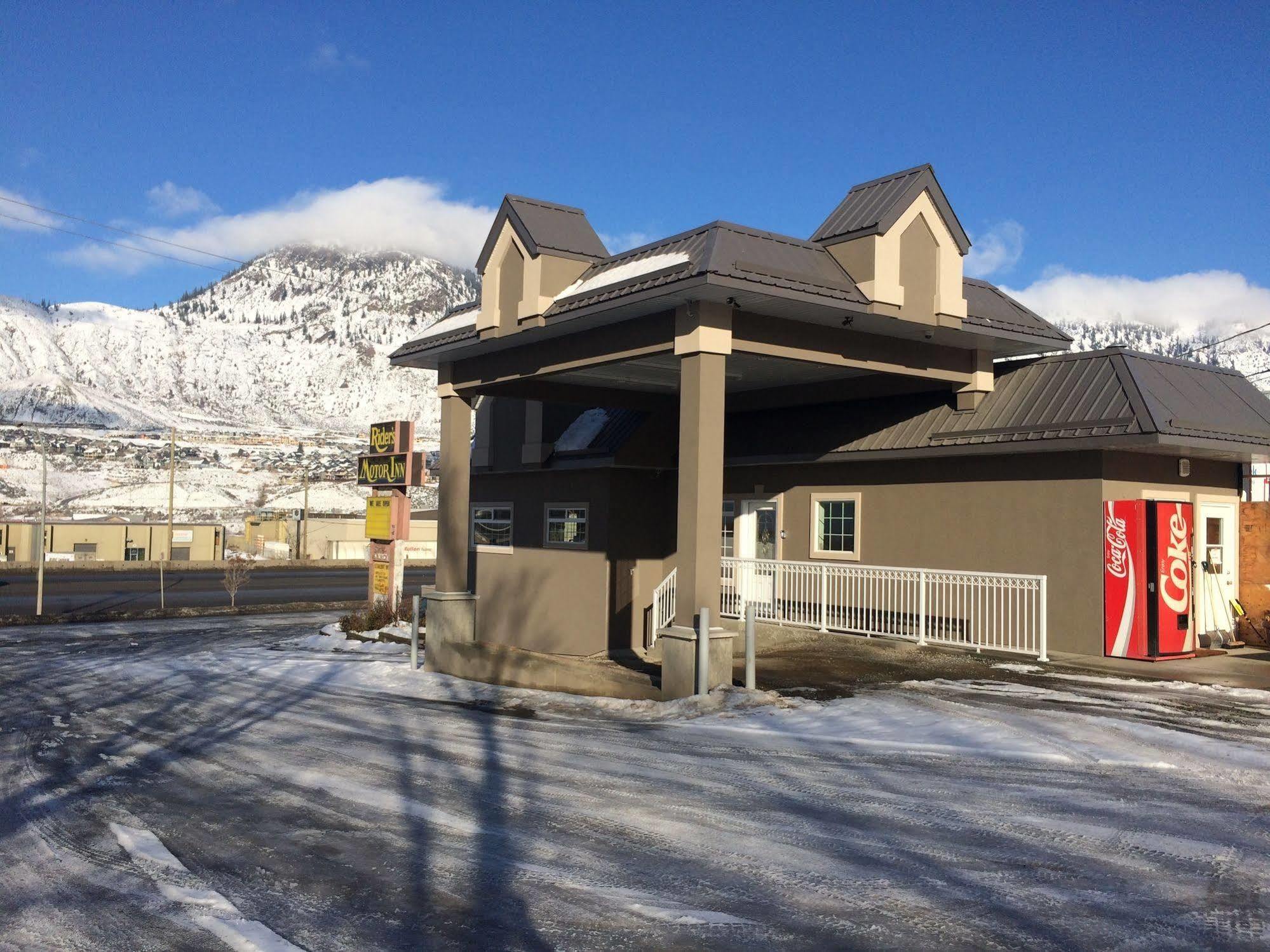 Rider'S Inn Kamloops Exterior photo
